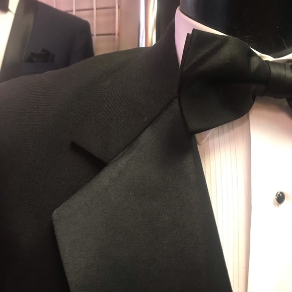 NWOT Double Breasted Notch Tuxedo - Picture 3 of 3